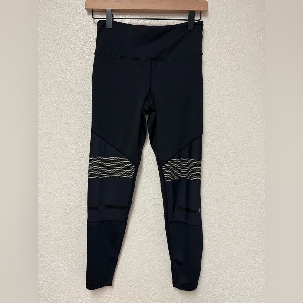 LILYBOD Black Leggings Size Small